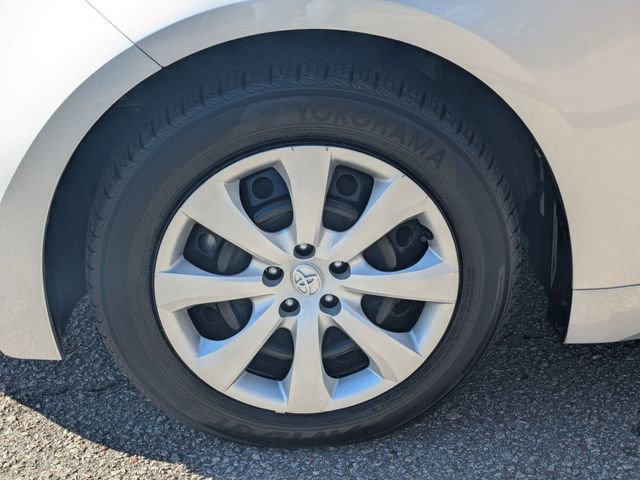 Used 2025 Toyota Corolla LE FWD image 10