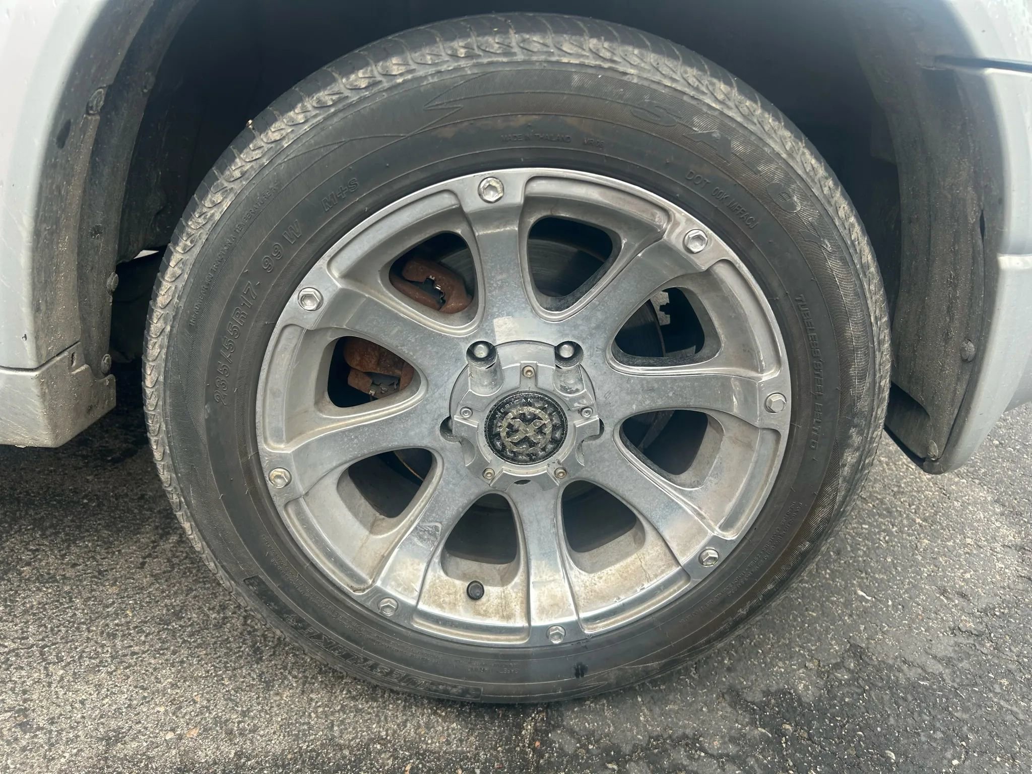 Used 2006 Suzuki XL7 4WD image 3