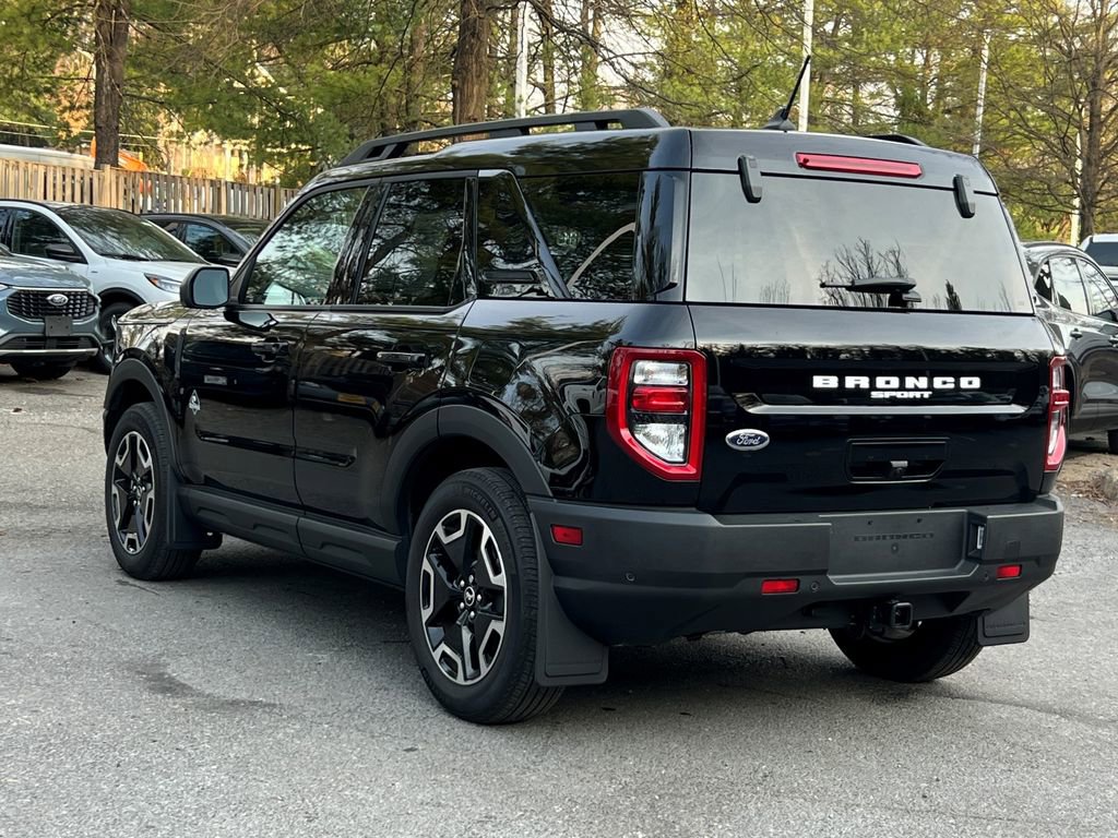 Used 2024 Ford Bronco Sport Outer Banks image 5