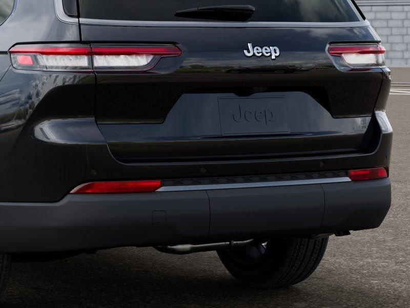 New 2026 Jeep Grand Cherokee L Limited AWD/4WD image 13