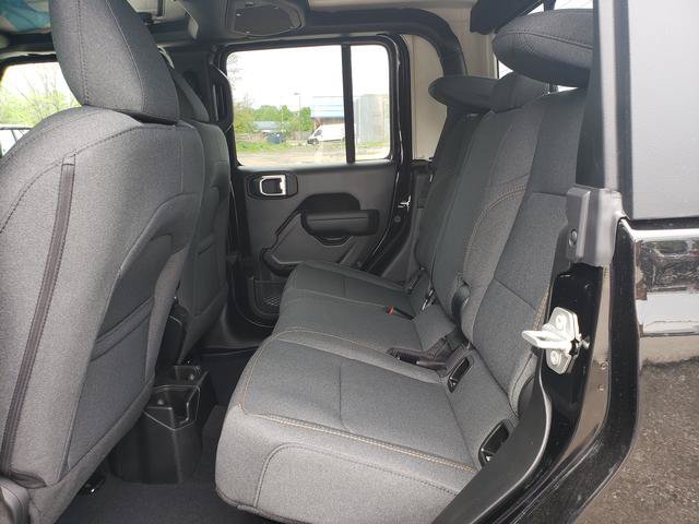 New 2026 Jeep Gladiator Sport AWD/4WD image 12