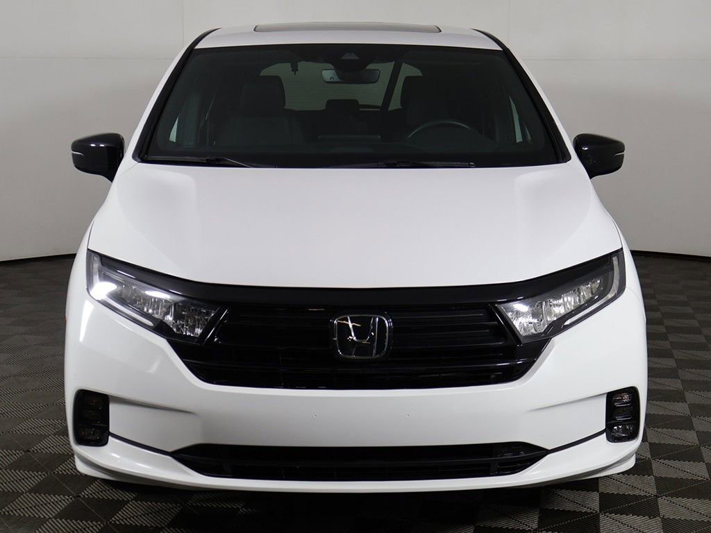 Used 2024 Honda Odyssey Sport image 12