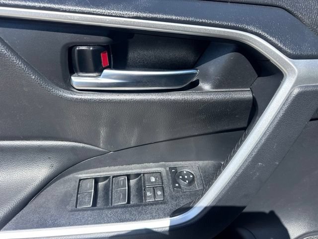Used 2024 Toyota RAV4 XLE AWD/4WD image 14