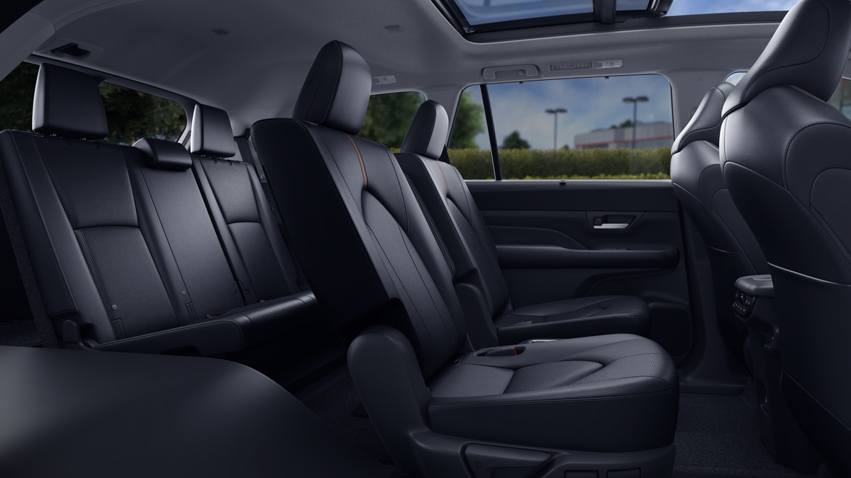 New 2026 Toyota Grand Highlander AWD image 3