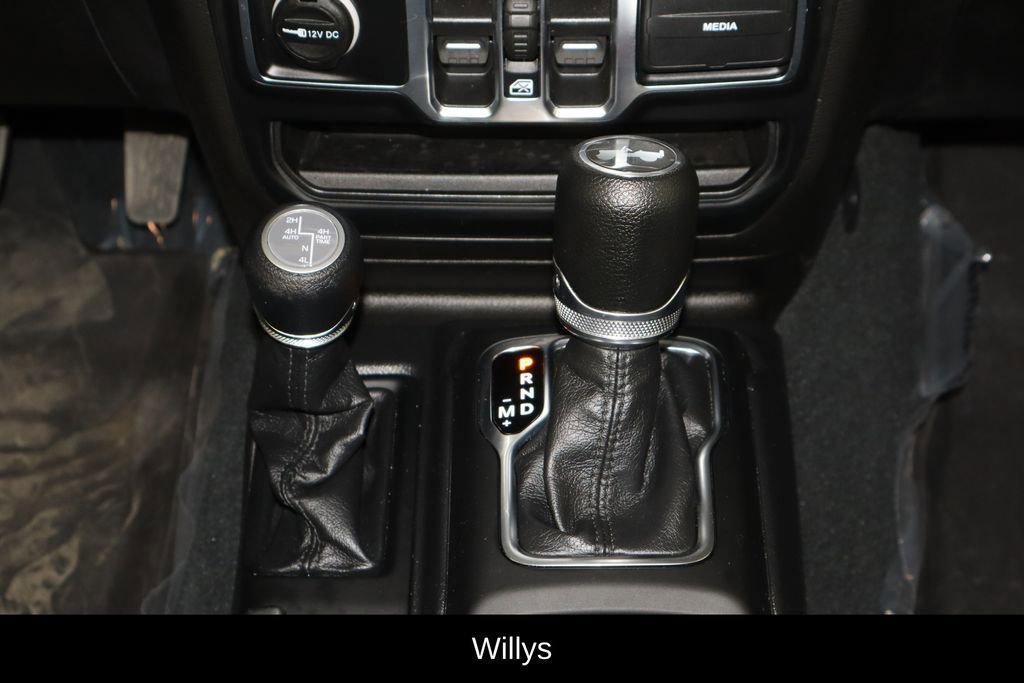 Used 2023 Jeep Wrangler Unlimited w/ Cold Weather Group AWD/4WD image 25