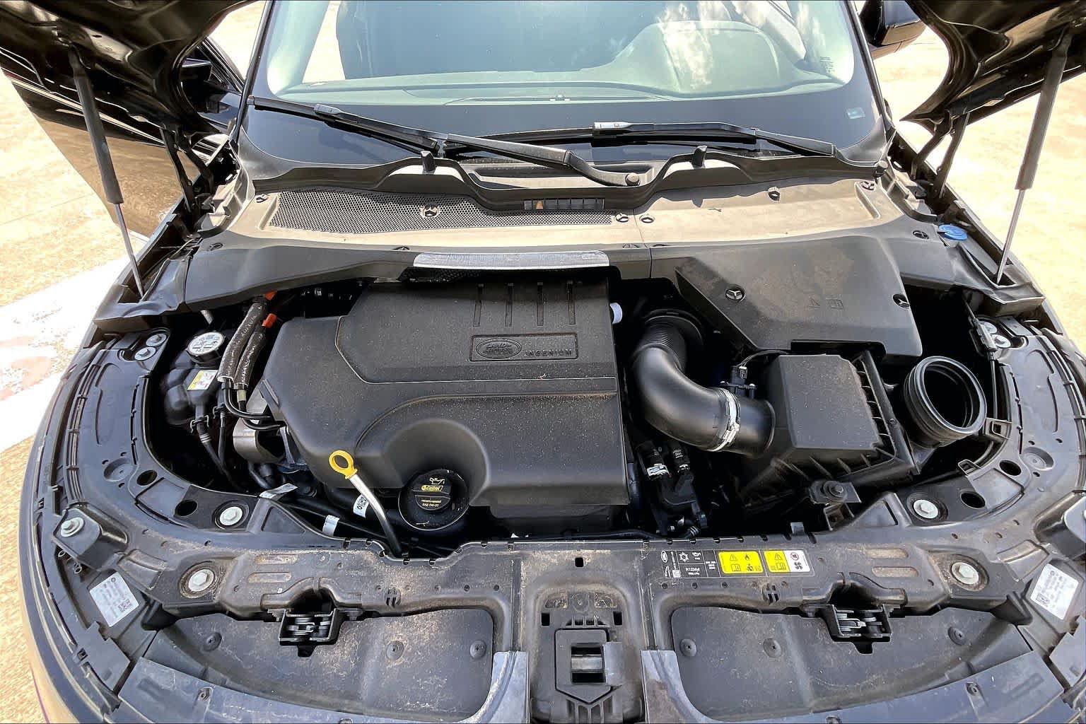 Used 2023 Land Rover Range Rover Evoque SE AWD/4WD image 30