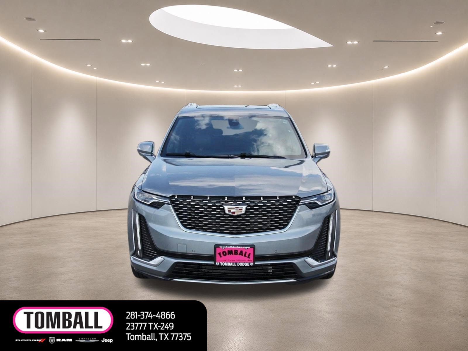 Used 2023 Cadillac XT6 Premium Luxury FWD image 2