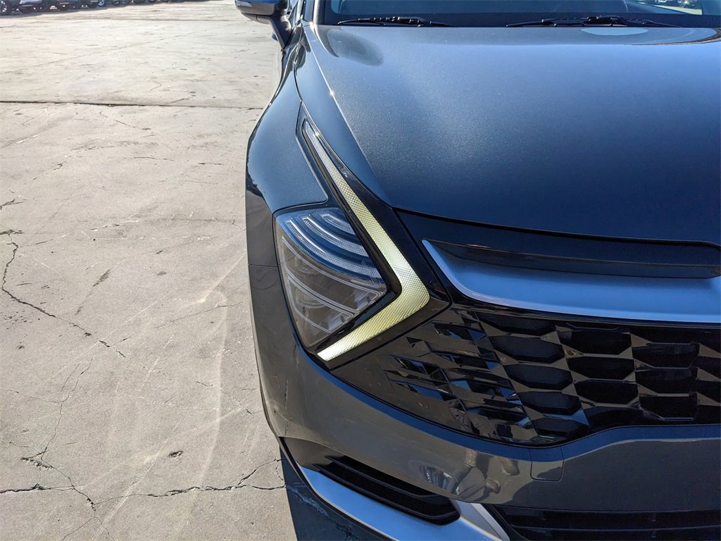 Certified 2024 Kia Sportage EX image 11