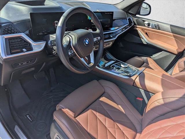 Used 2024 BMW X5 xDrive50e w/ Executive Package image 13