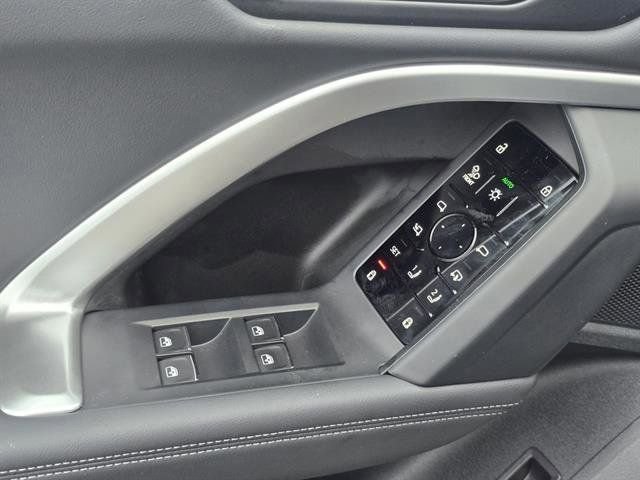 Used 2025 Audi Q5 Premium Plus w/ Premium Plus image 25