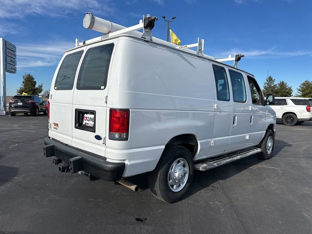 Used 2014 Ford E-250 and Econoline 250 w/ Power Group image 8