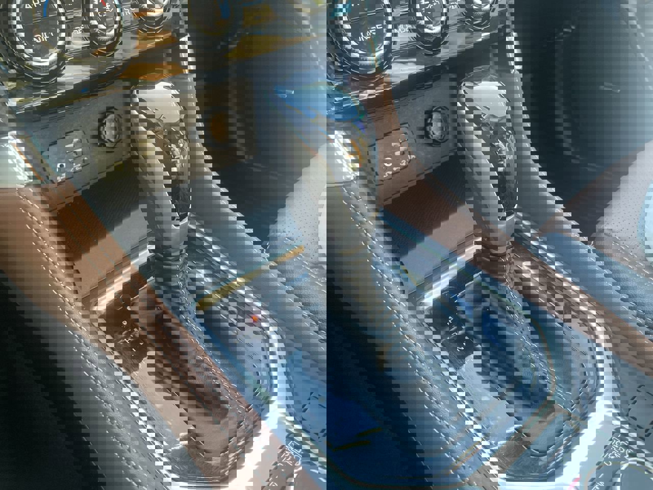 Used 2023 Subaru Forester Touring w/ Popular Package #2 image 24