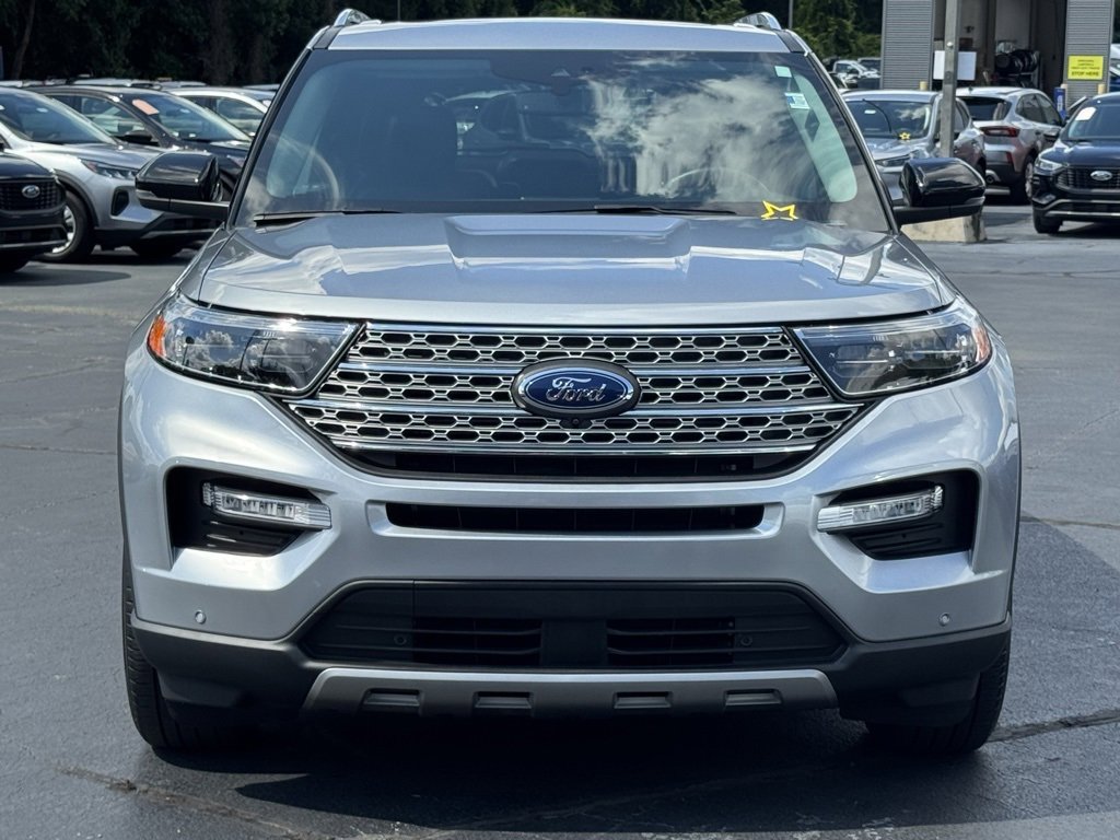 Used 2022 Ford Explorer Limited w/ Equipment Group 301A image 18