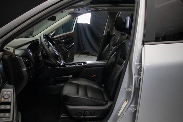 Used 2023 Nissan Rogue SV w/ SV Premium Package image 25