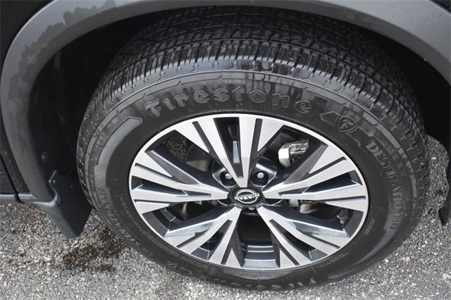 Used 2023 Nissan Rogue SV image 11