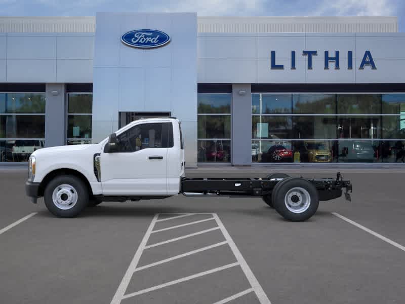New 2026 Ford F350 XL RWD image 3