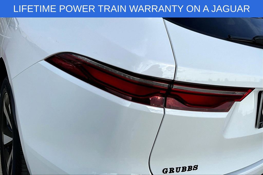 Used 2025 Jaguar F-PACE R-Dynamic S image 41