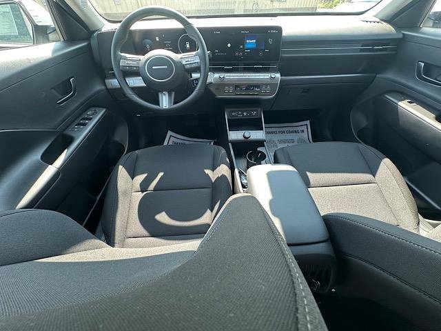 New 2025 Hyundai Kona SEL image 10
