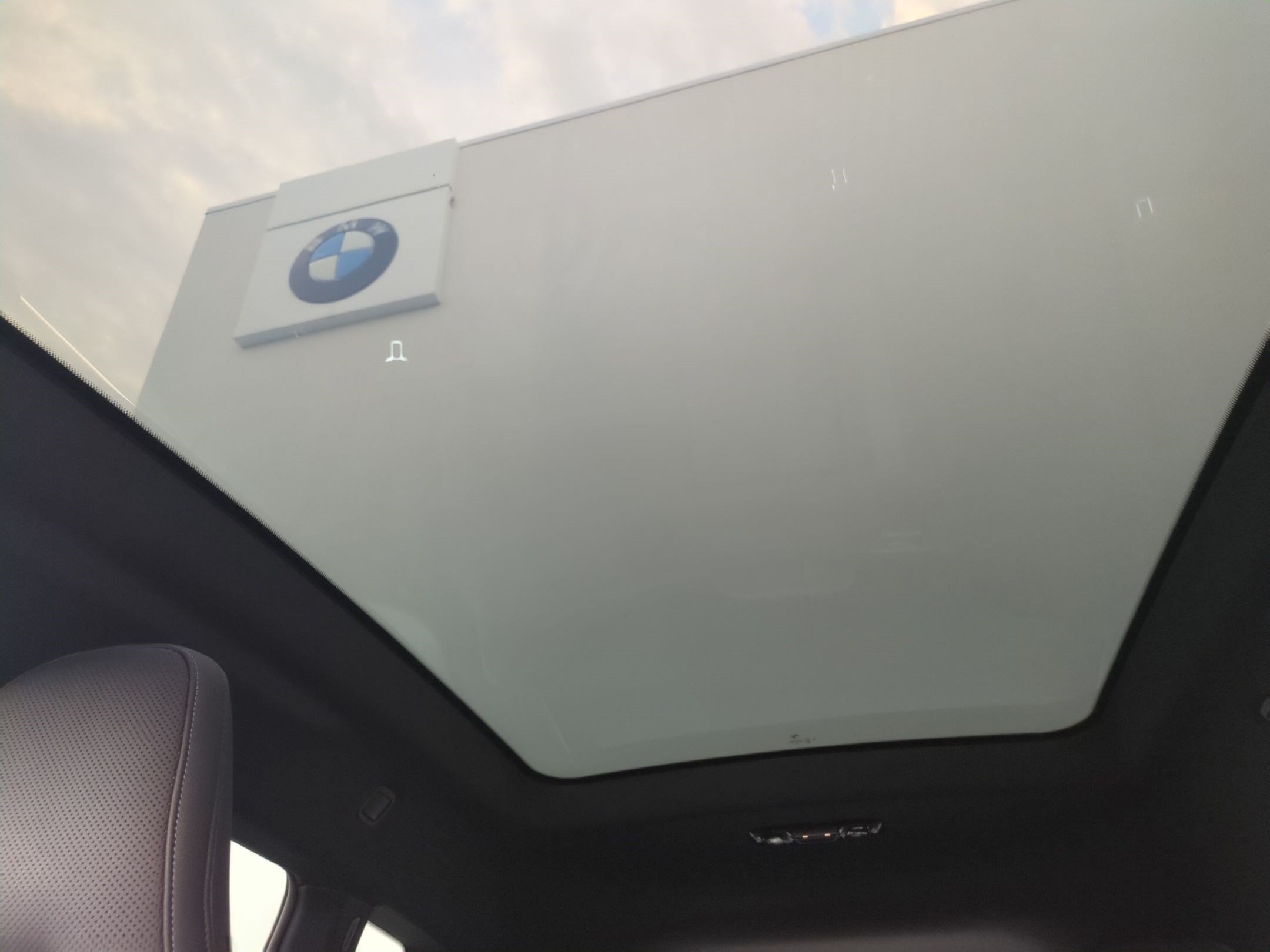 Certified 2022 BMW iX xDrive50 AWD/4WD image 54