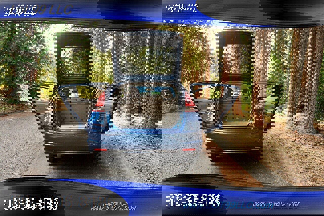 Used 2013 Honda Insight EX image 31