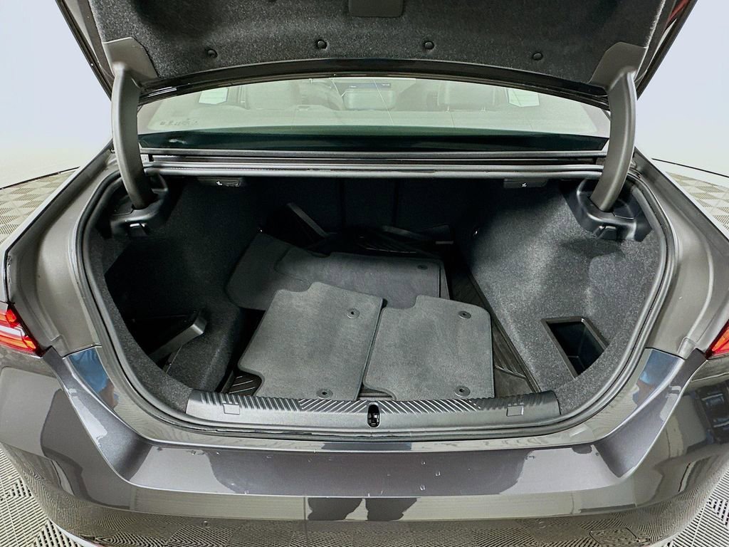 Used 2025 BMW 530i 530i w/ Premium Package image 27