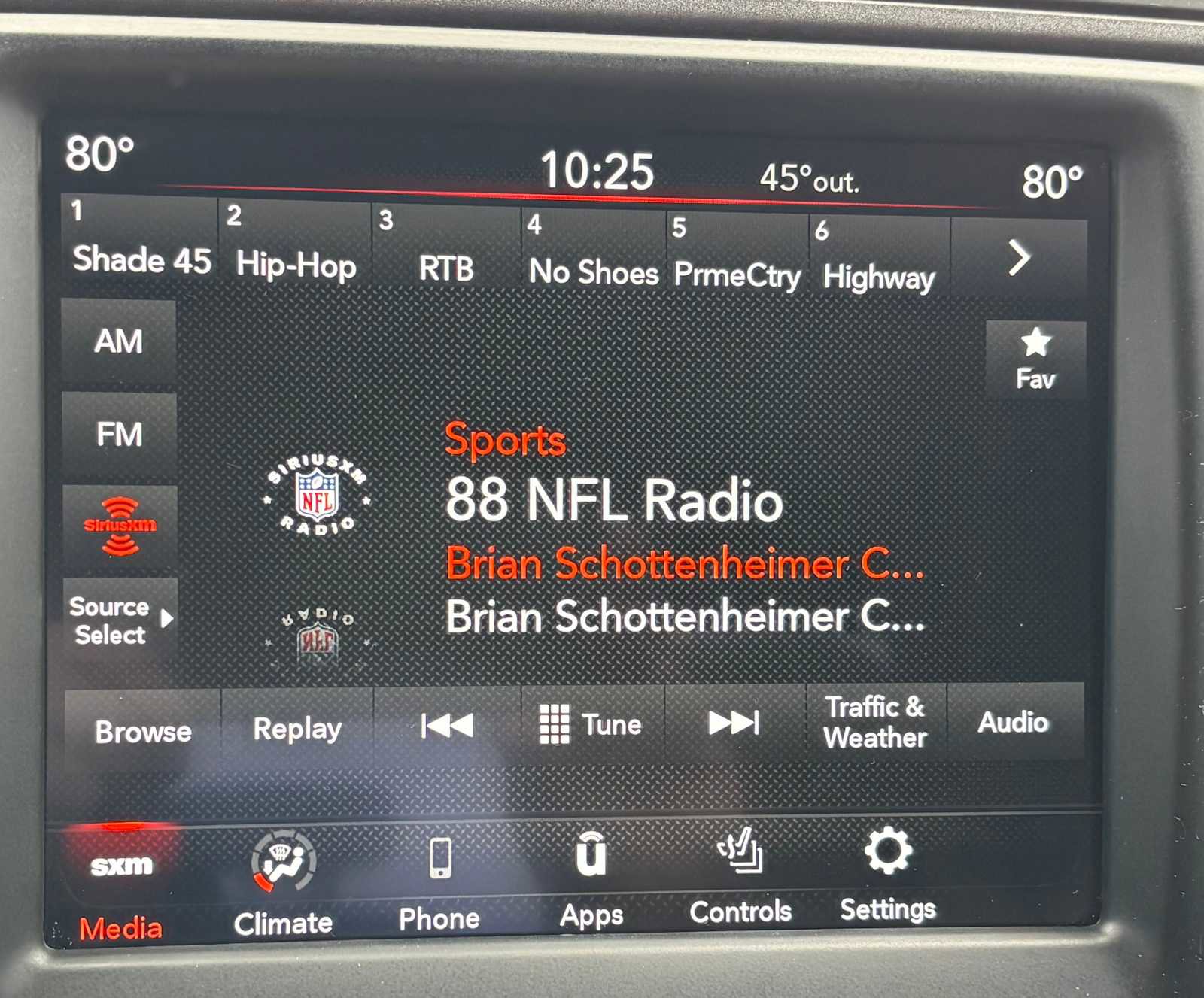 Used 2021 RAM 1500 Express w/ Wheel & Sound Group image 24