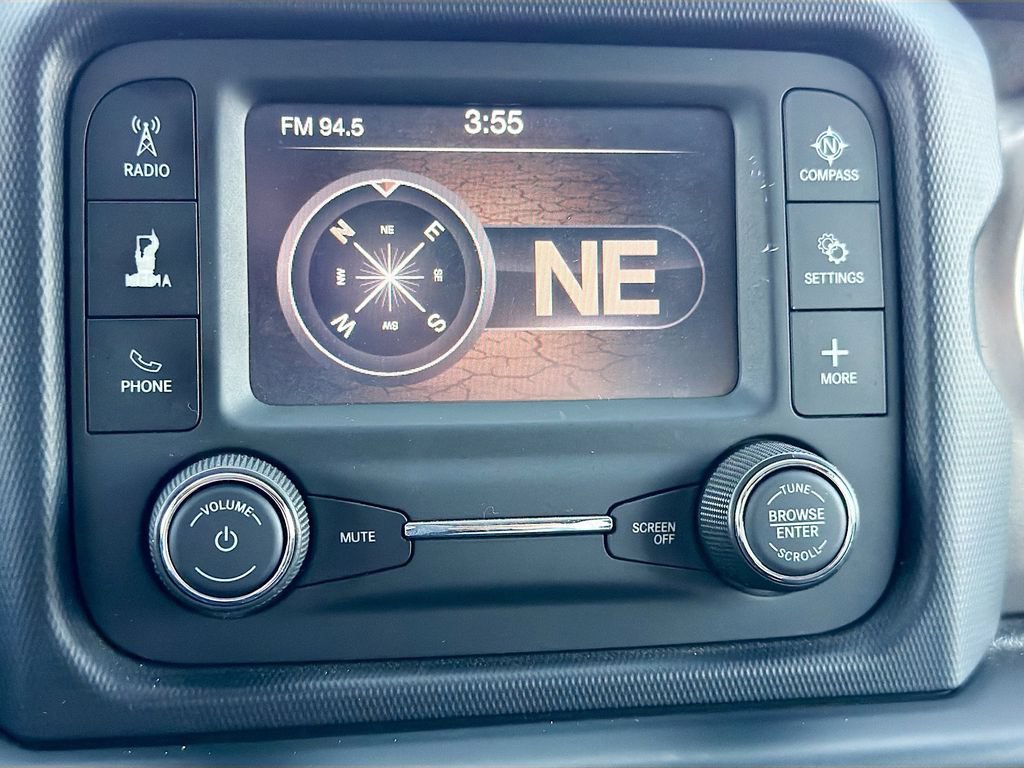 Used 2020 Jeep Wrangler Unlimited Sport AWD/4WD image 29