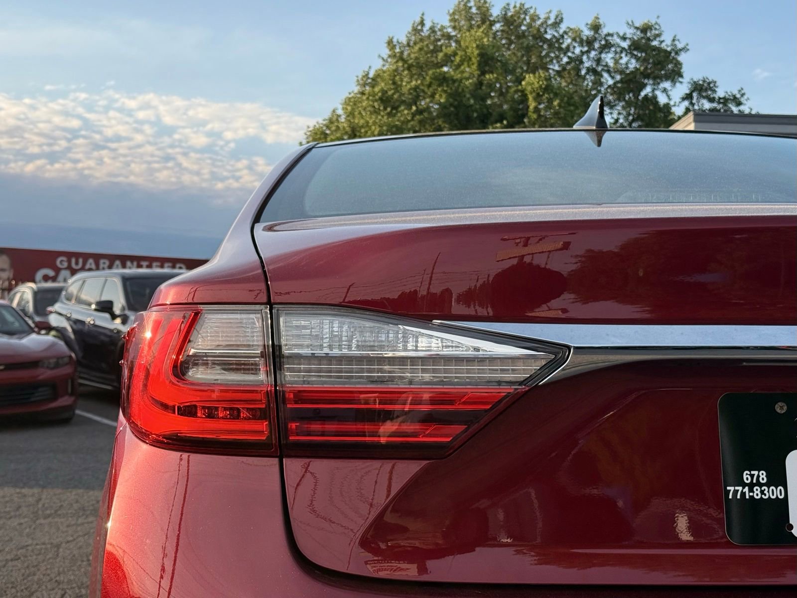 Used 2016 Lexus ES 350 w/ Luxury Package w/Wood Trim FWD image 9