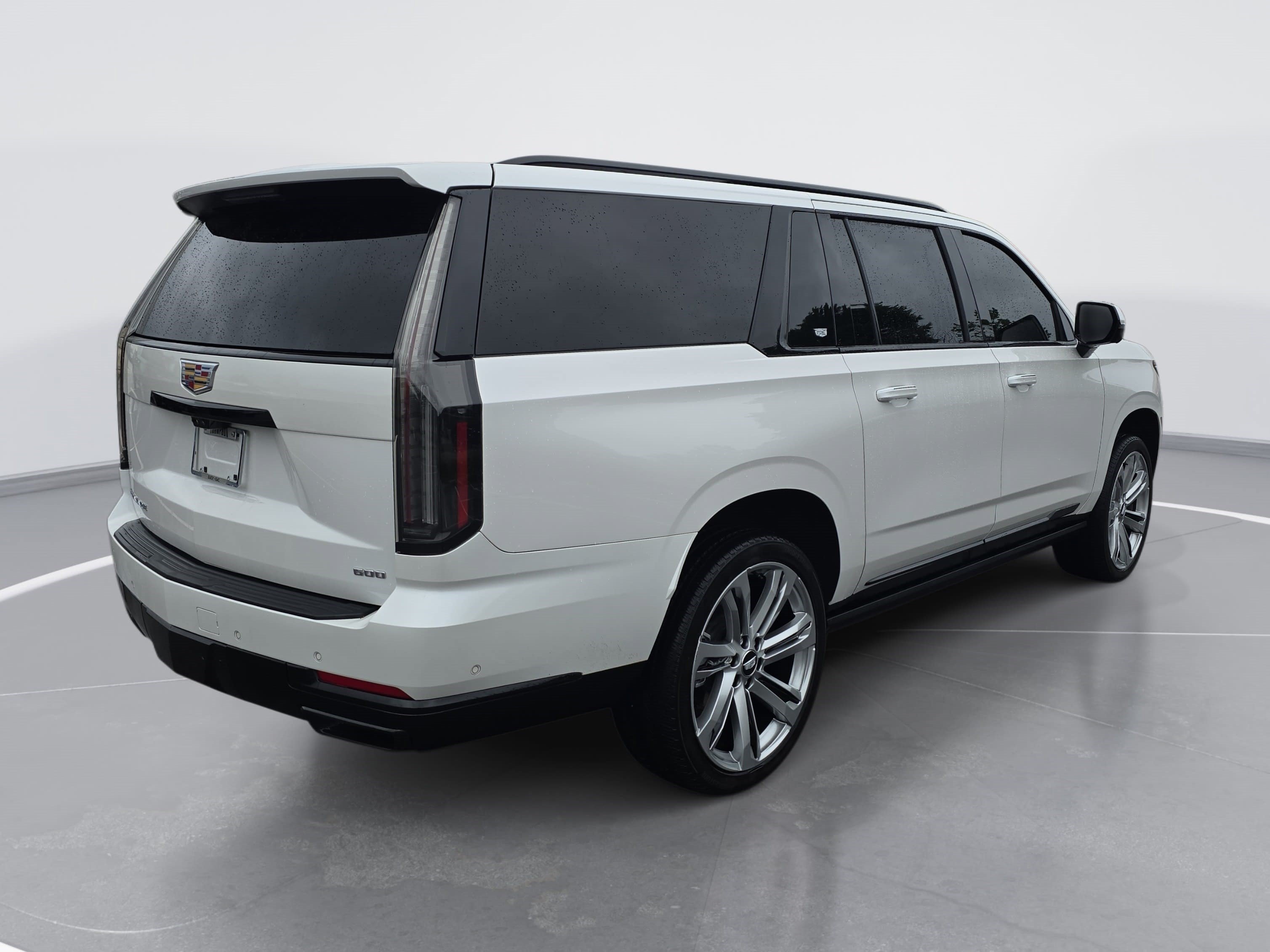 Certified 2025 Cadillac Escalade ESV Sport Platinum AWD/4WD image 3