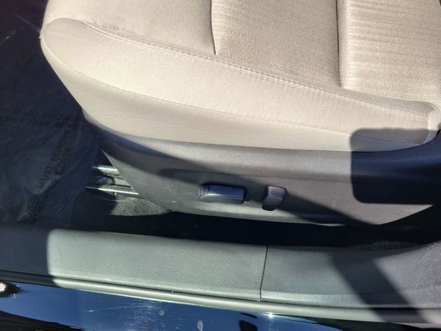 Used 2025 Nissan Altima 2.5 SV FWD image 11