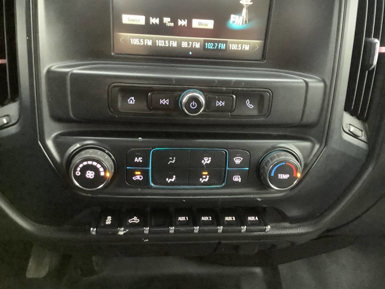 Used 2017 Chevrolet Silverado 1500 W/T w/ Trailering Package image 34