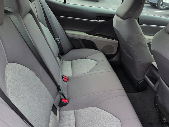 Used 2023 Toyota Camry LE FWD image 11