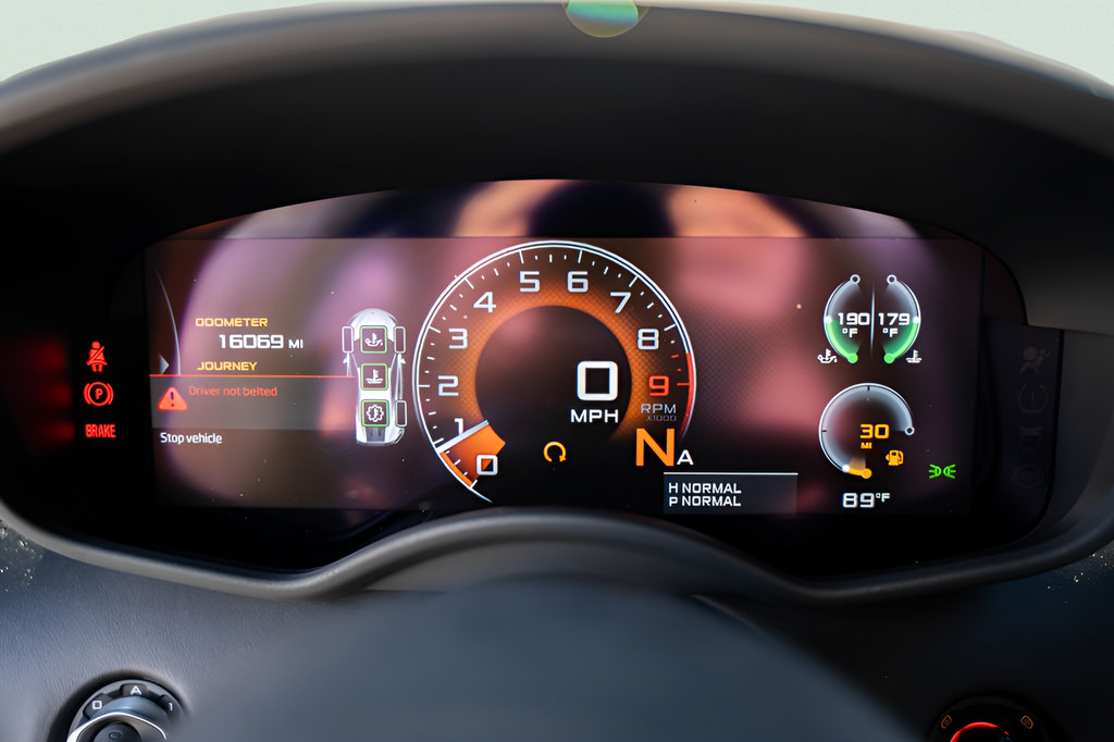 Used 2019 McLaren 600LT RWD image 39