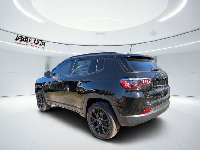 New 2026 Jeep Compass Latitude image 5