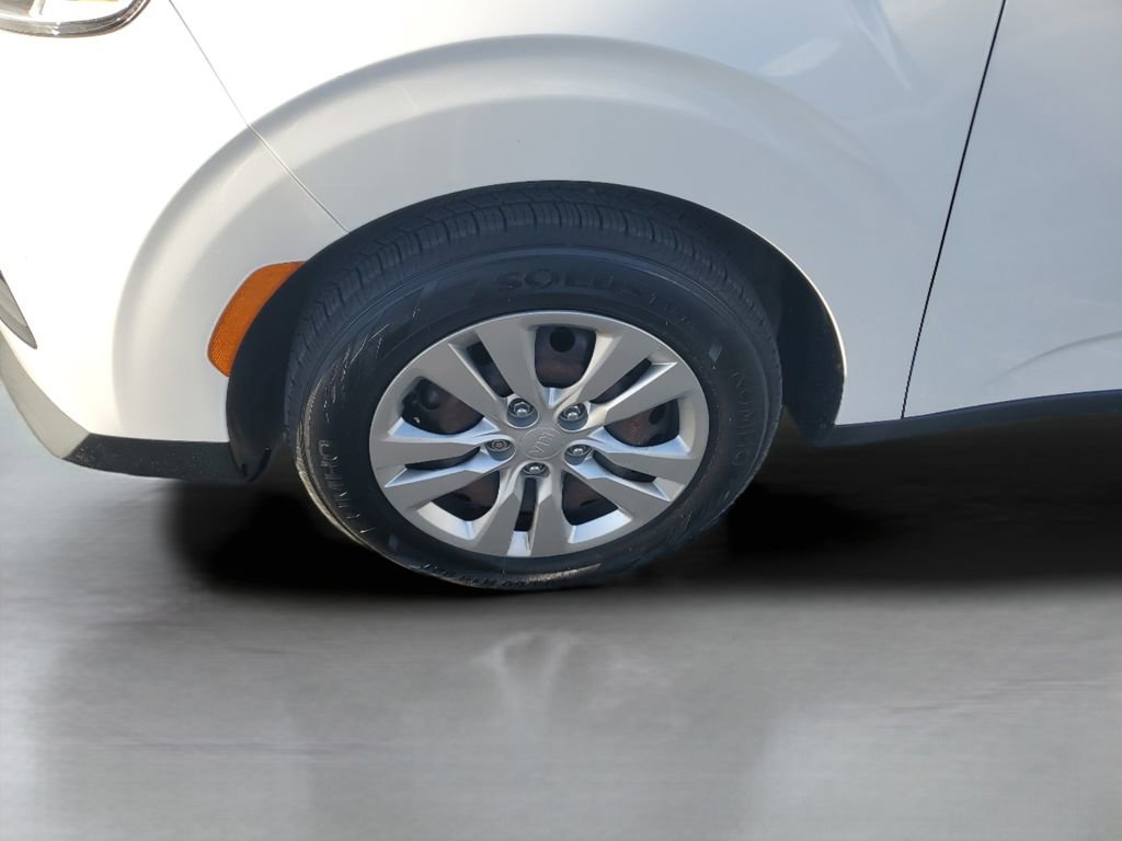 Used 2021 Kia Soul LX image 29