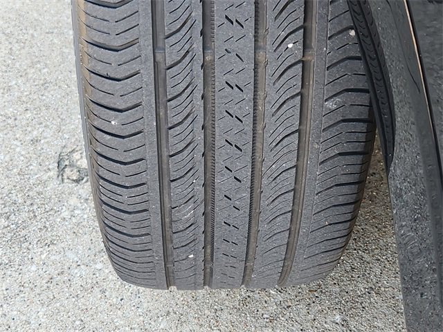 Used 2023 Buick Envision Essence w/ Sport Touring Package image 11