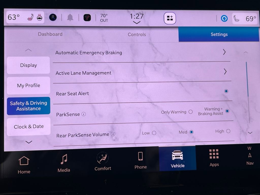 New 2025 Jeep Grand Cherokee Limited w/ Trailer Tow Package image 10