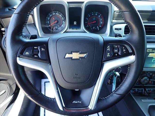 Used 2014 Chevrolet Camaro SS w/ RS Package RWD image 12