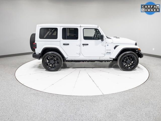 Used 2024 Jeep Wrangler Unlimited Sahara w/ Technology Group image 32