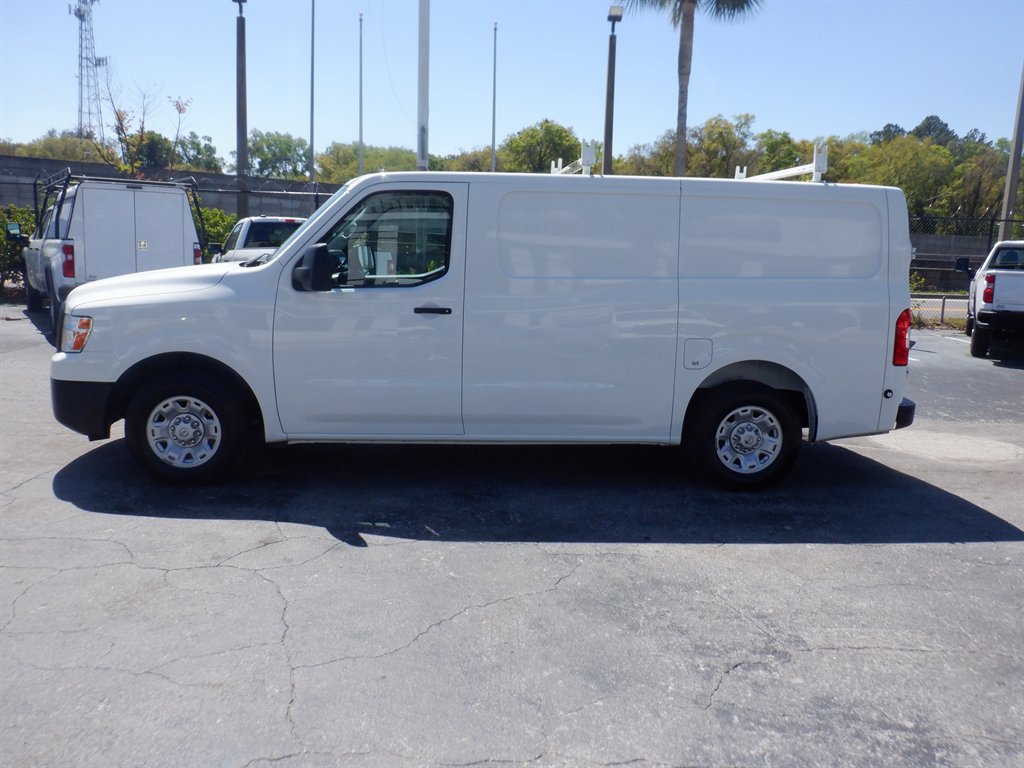 Used 2021 Nissan NV 2500 SV RWD image 5