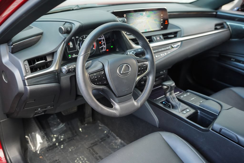 Used 2021 Lexus ES 300h w/ Premium Package FWD image 23