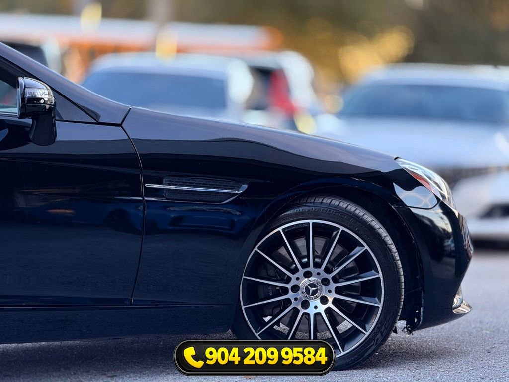 Used 2018 Mercedes-Benz SLC 300 image 8