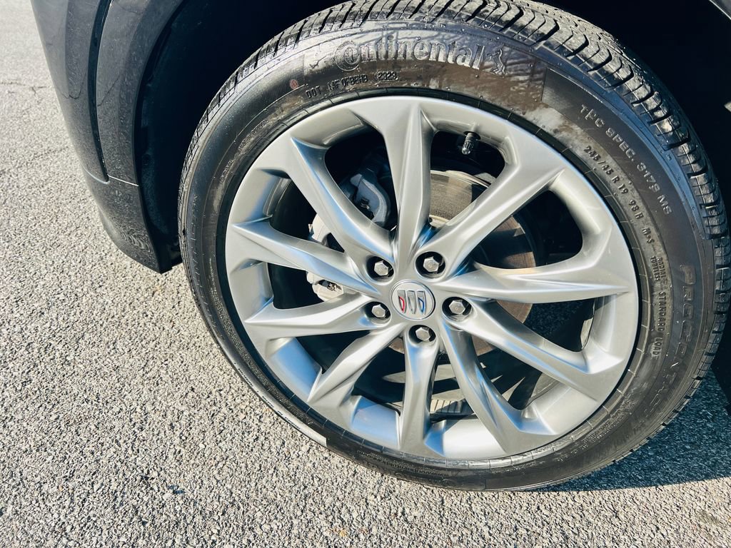 Used 2024 Buick Encore GX Avenir w/ Avenir Convenience Package image 14