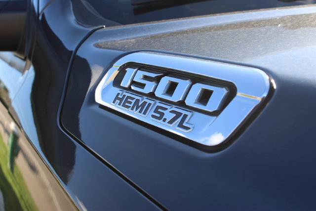 Used 2019 RAM 1500 Big Horn AWD/4WD image 9