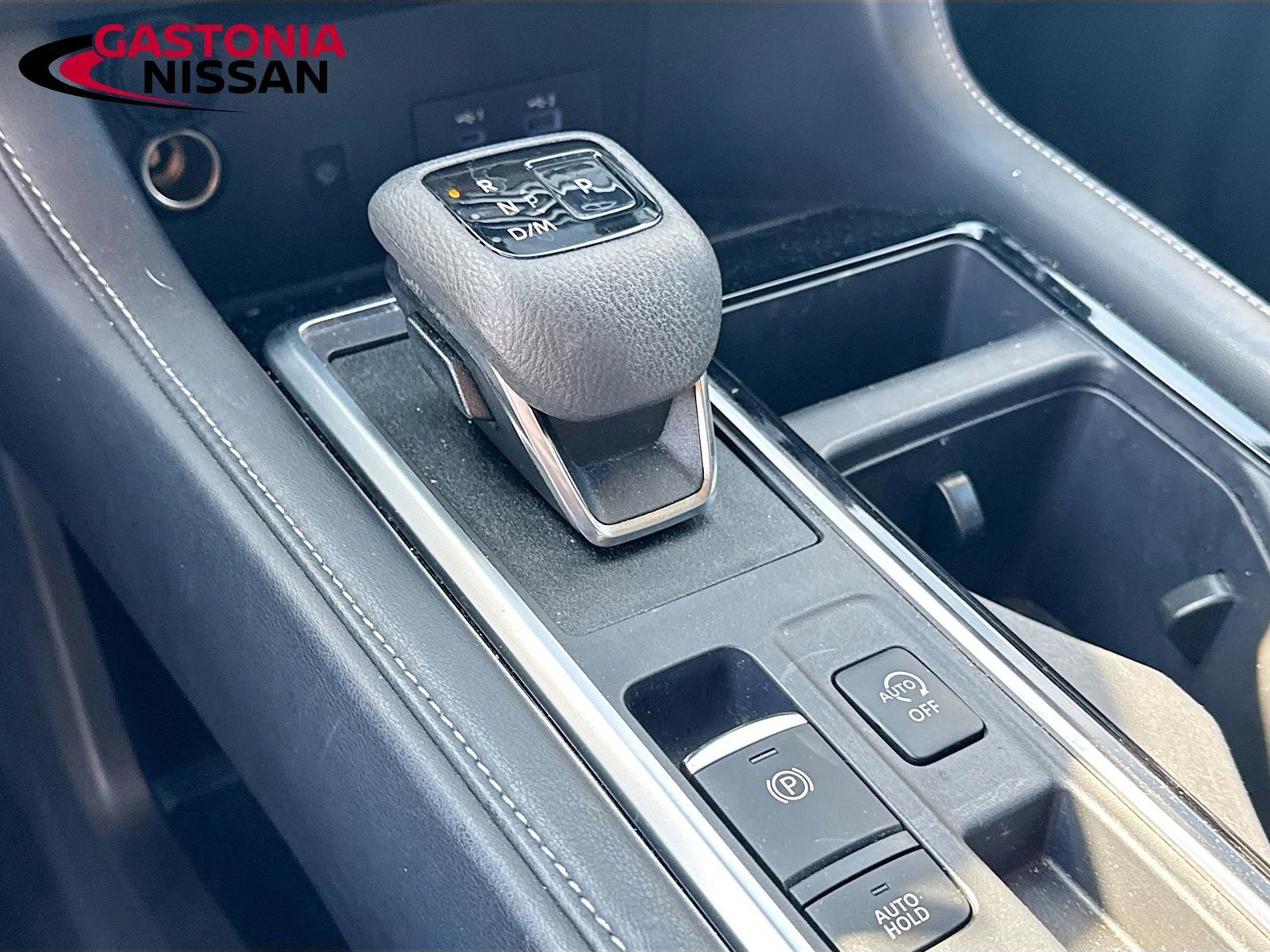 Used 2024 Nissan Pathfinder SL image 22