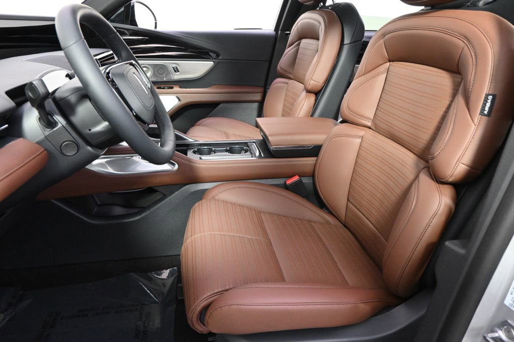 New 2026 Lincoln Nautilus Reserve AWD/4WD image 13