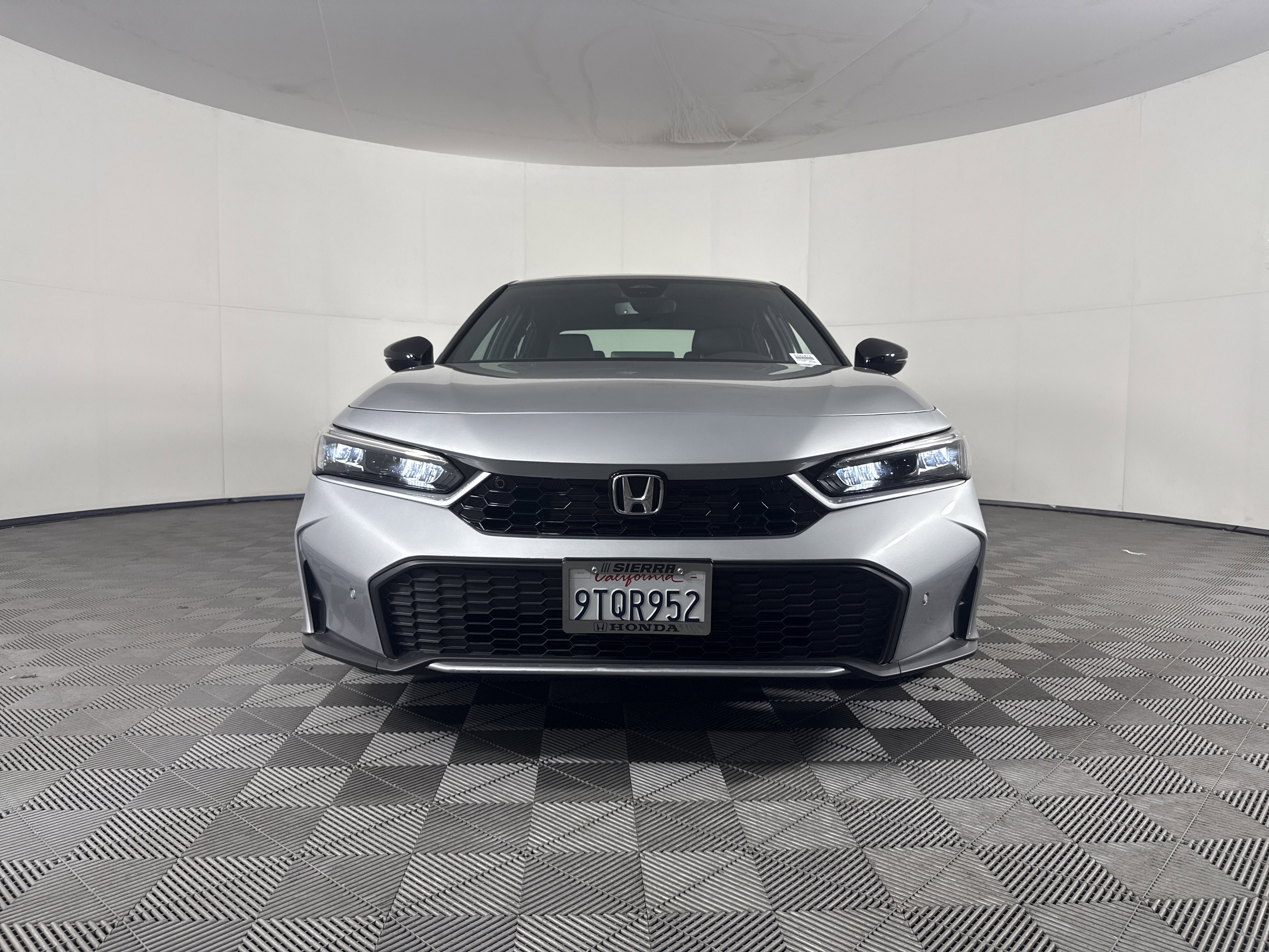 Certified 2025 Honda Civic Sport Touring image 9