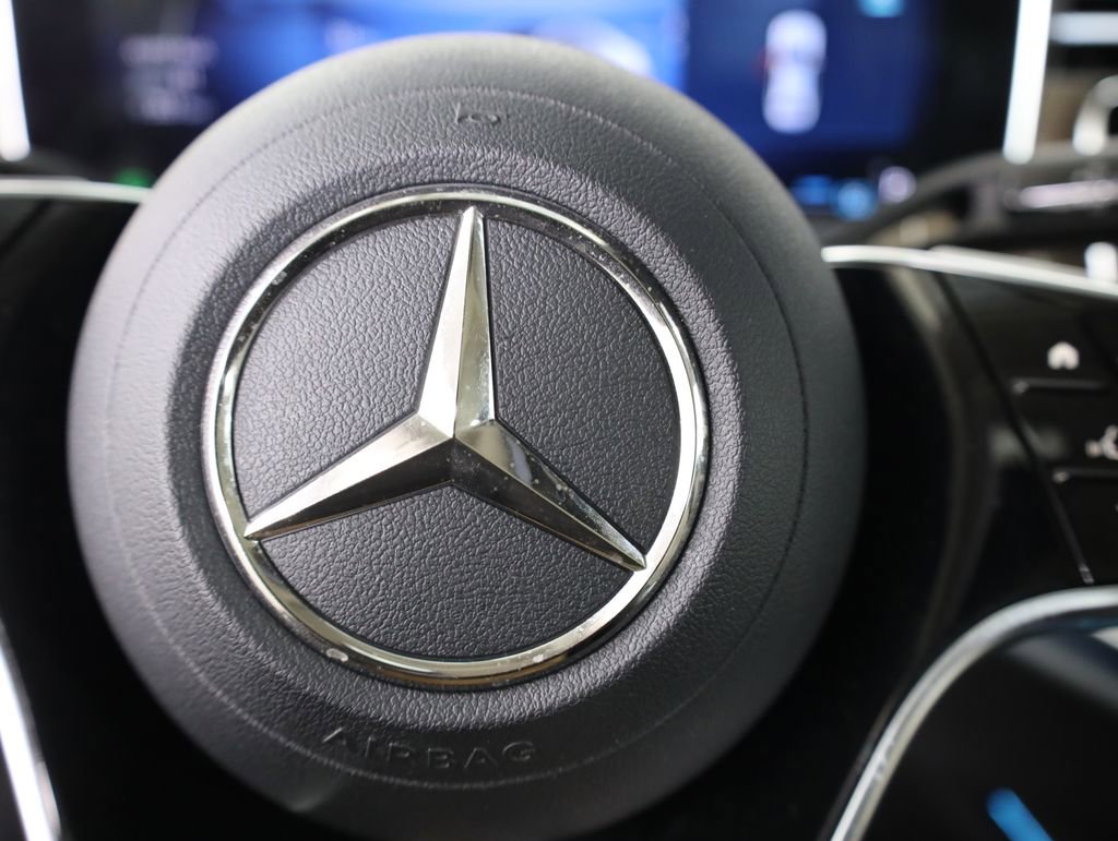 Certified 2025 Mercedes-Benz E 350 4MATIC Sedan image 11