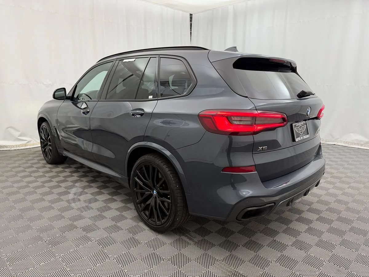 Used 2020 BMW X5 M50i AWD/4WD image 4