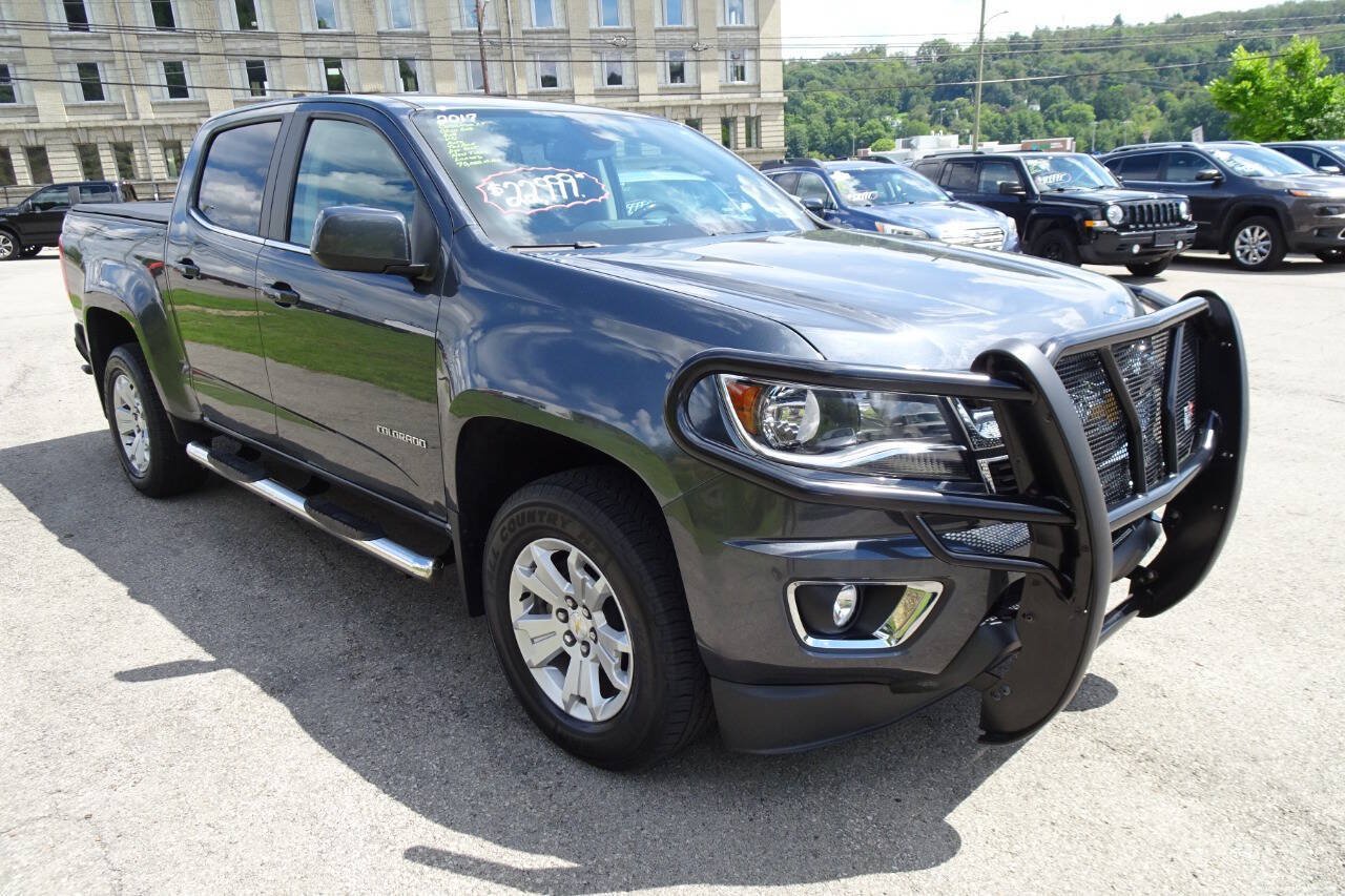Used 2017 Chevrolet Colorado LT w/ LT Convenience Package AWD/4WD image 4